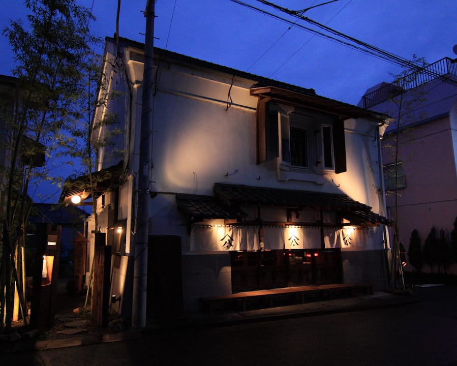 五代目 蔵DINING 酒田屋商店